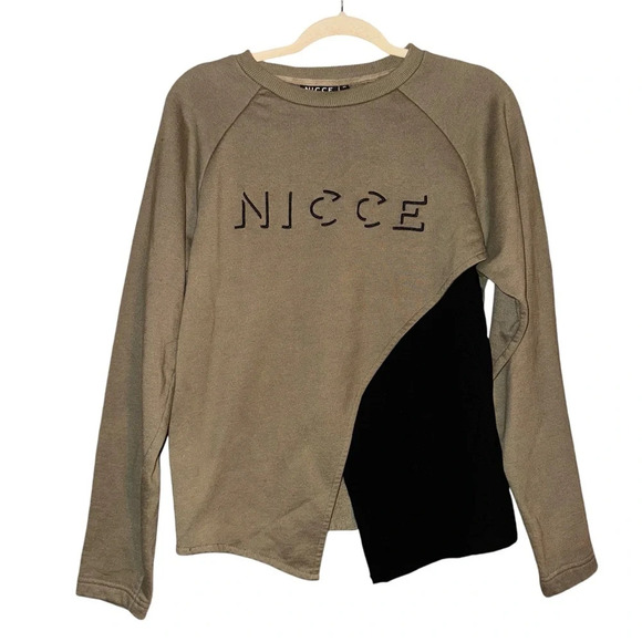 ASOS Nicce London Long Sleeve Shirt Asymmetrical Crewneck Colorblock Size Medium - Picture 1 of 12